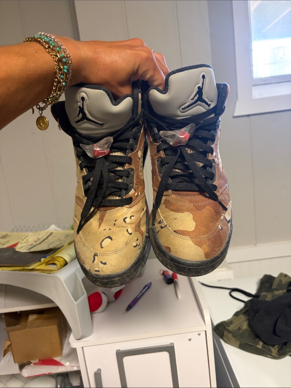 Nike Air Jordan 5 Retro x Supreme Desert Camo Brown